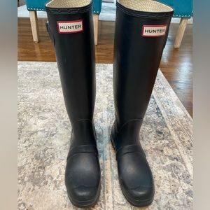 Hunter Tall Rainboots